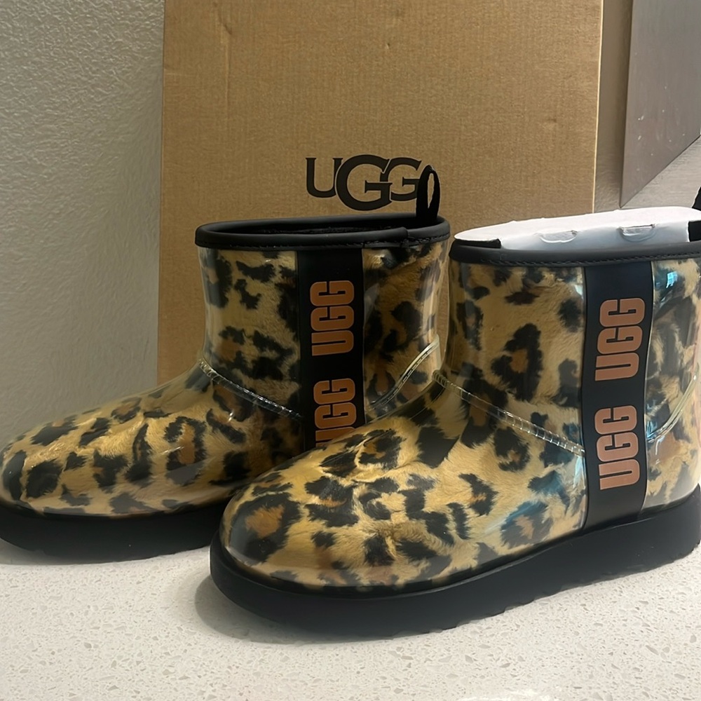 UGG BOOTS | UGG CLASSIC CLEAR MINI PANTHER ANIMAL PRINT BOOTS | WOMEN’S SIZE 7